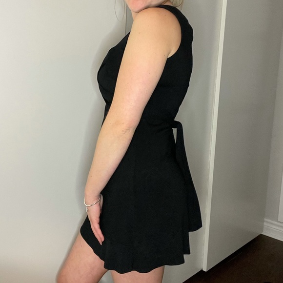 Vintage Y2K Guess Little Black Dress - Picture 5 of 6